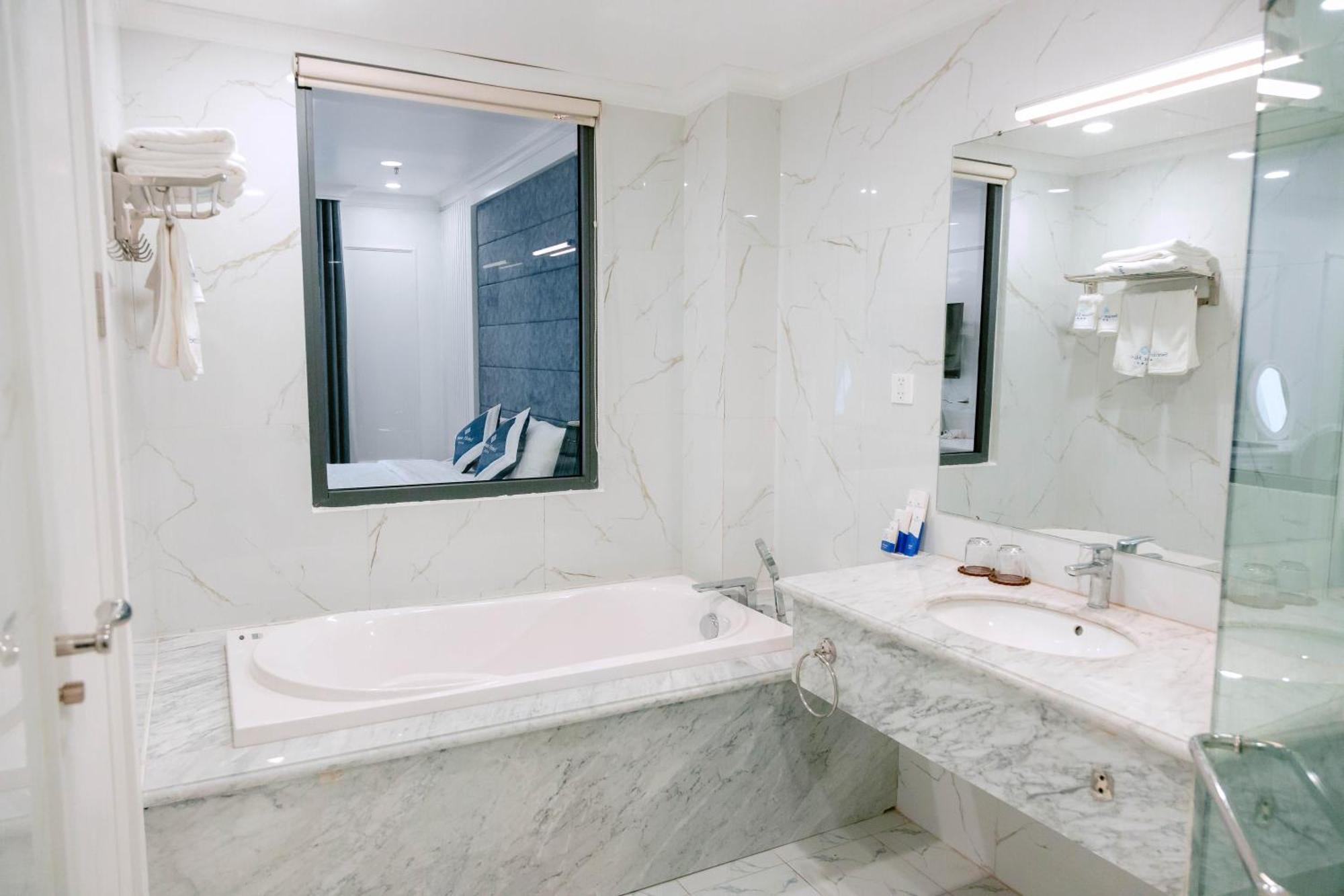 Senior Hotel 2 Кантхо Екстер'єр фото
